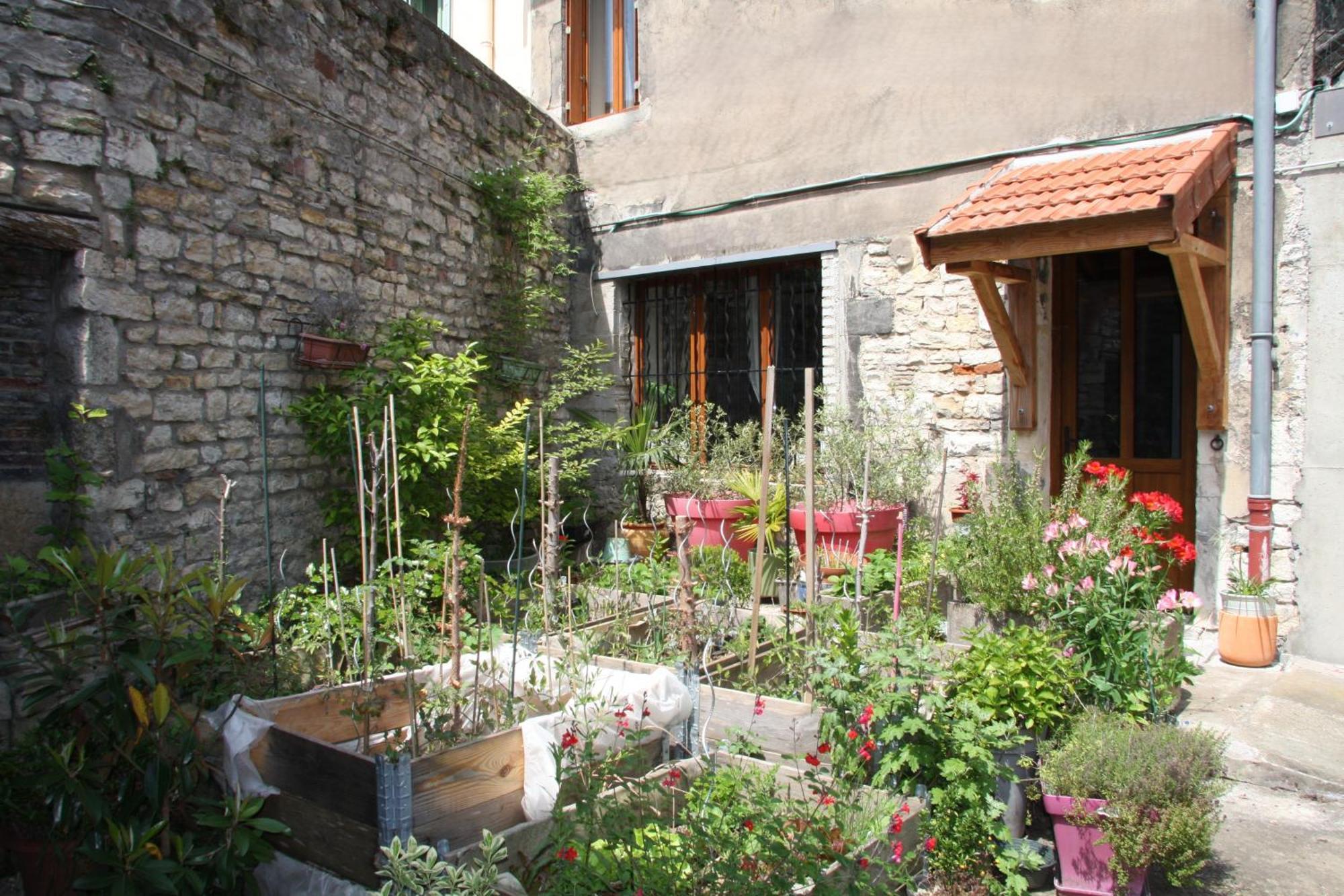 Appartement Haut De Gamme Centre Ville Chalon-sur-Saône Exterior foto